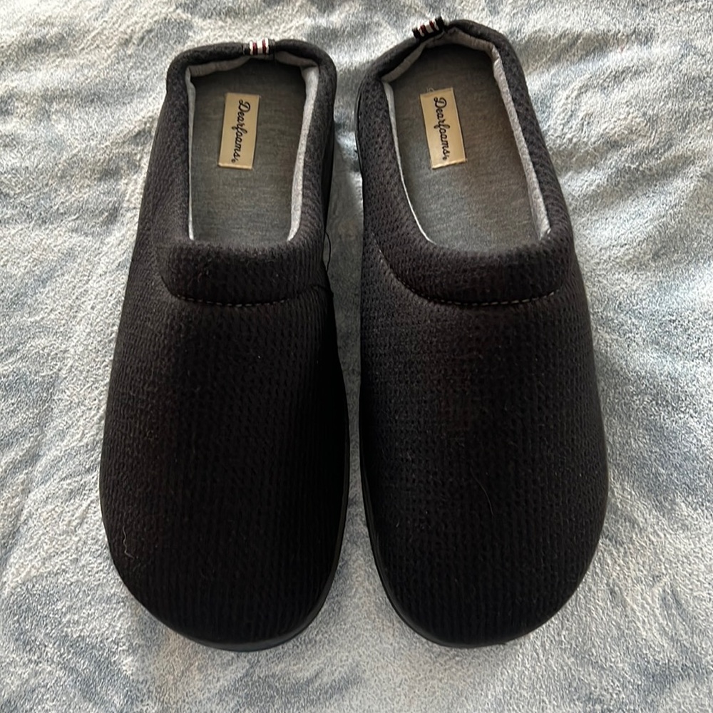 Dwarfoams slippers